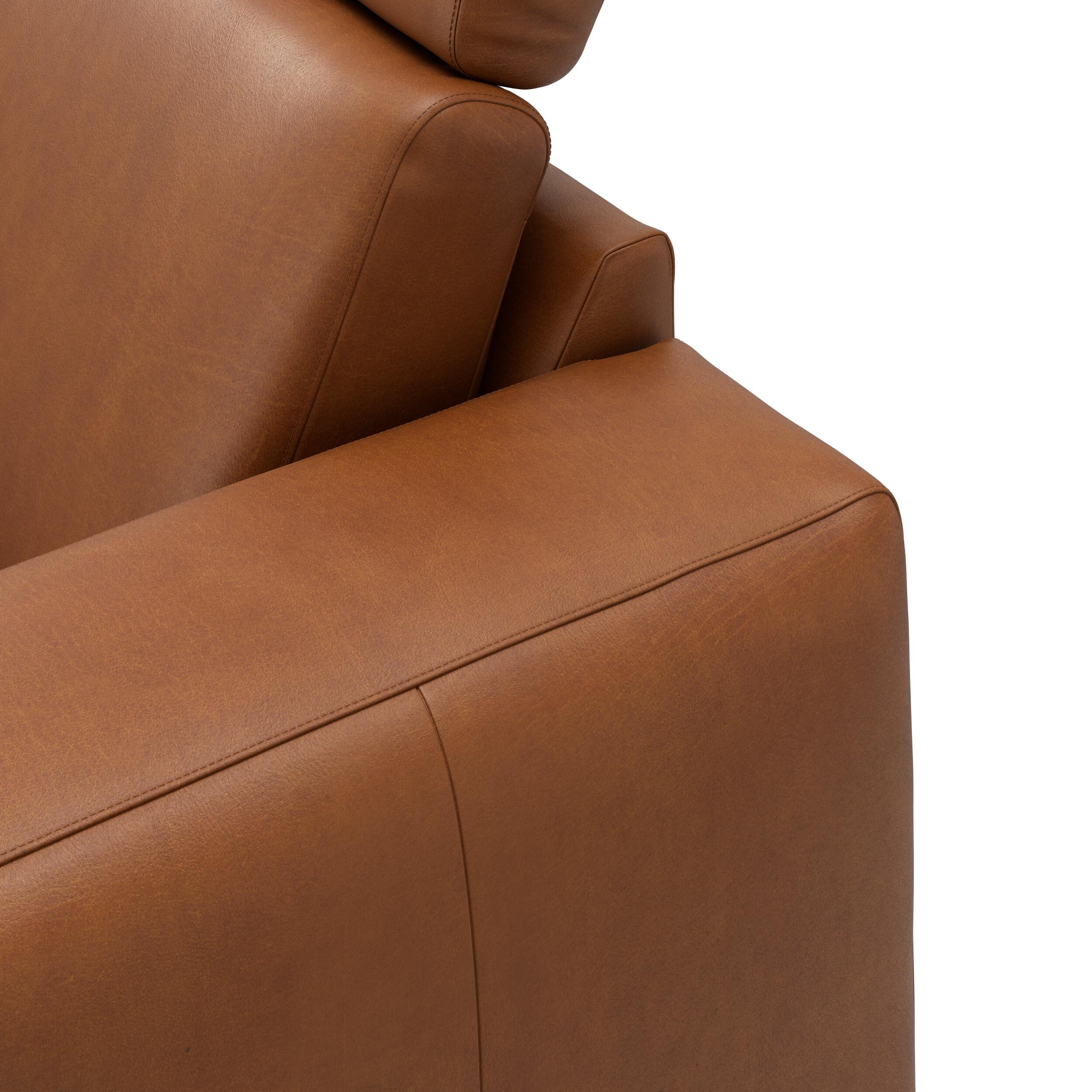 Remus venstrevendt sofa med pufafslutning 